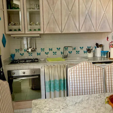 Appartement Seaview Apt 5min Walk From The Port!