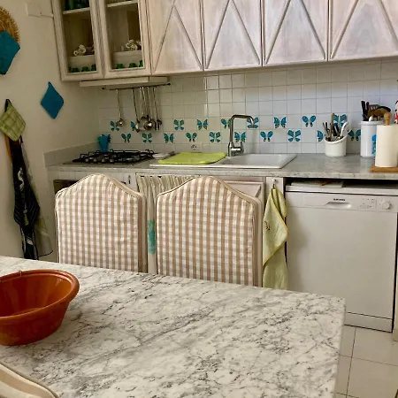 Appartement Seaview Apt 5min Walk From The Port! Carloforte (Isola di San Pietro)